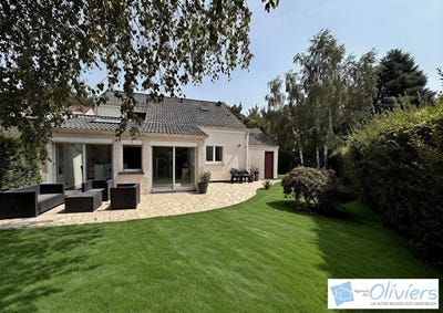 /international/fr/voisins-le-bretonneux-ile-de-france-310119647138/