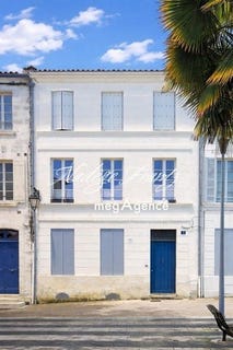 /international/fr/saintes-charente-310104840698/