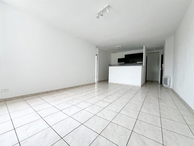 /international/fr/lamalou-les-bains-languedoc-roussillon-310108602677/