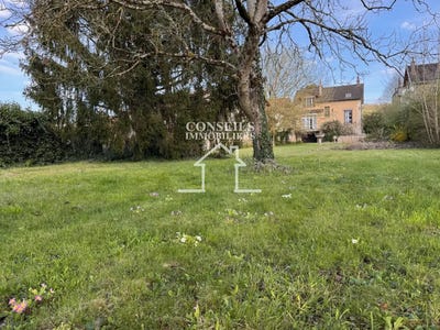 /international/fr/villeneuve-sur-yonne-burgundy-310100734998/