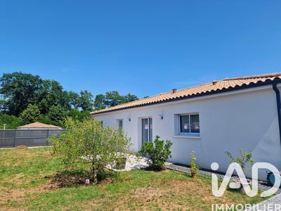 /international/fr/saint-pierre-du-mont-burgundy-310108419294/