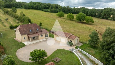 /international/fr/lissac-et-mouret-midi-pyrenees-310108676722/