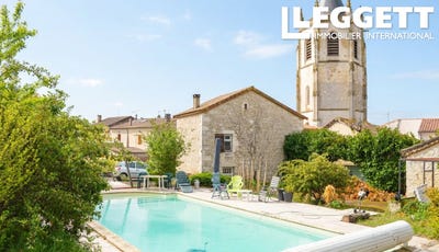 /international/fr/hautefage-la-tour-aquitaine-310108046798/