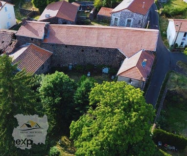 /international/fr/cayres-auvergne-310105748876/