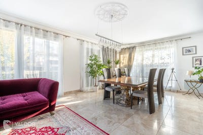 /international/fr/montmerle-sur-saone-lorraine-310098924594/?lang=en