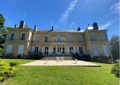 /international/fr/poitiers-charente-310102460709/