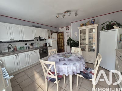 /international/fr/noyers-pont-maugis-ardennes-310106966729/