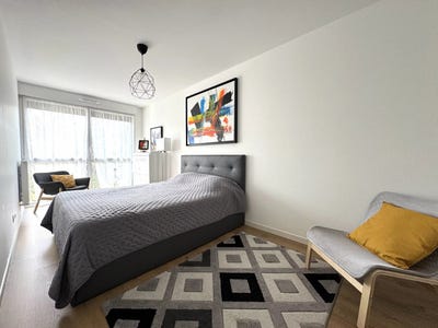 /international/fr/bruges-aquitaine-310099617376/