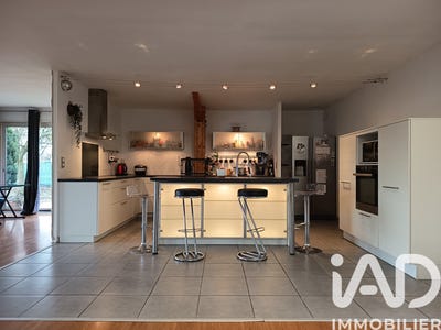 /international/fr/loudun-charente-310105056988/