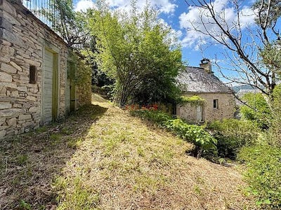/international/fr/beaulieu-sur-dordogne-limousin-310099945376/