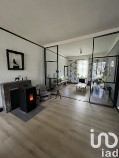 /international/fr/cosne-d-allier-auvergne-310098942801/
