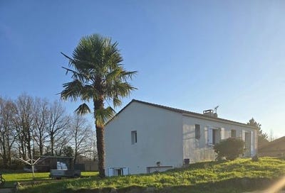 /international/fr/landeronde-pays-de-la-loire-310100548898/