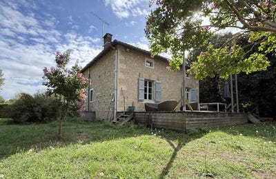 /international/fr/verteuil-sur-charente-charente-310102044726/
