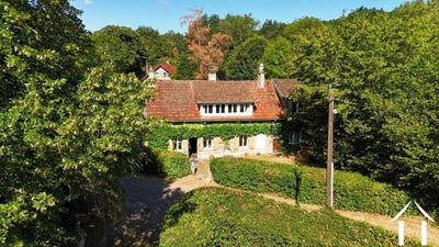 /international/fr/saint-leger-vauban-burgundy-310109342442/