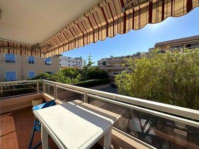 /international/fr/roquebrune-cap-martin-provence-alpes-cote-d-azur-310104891192/