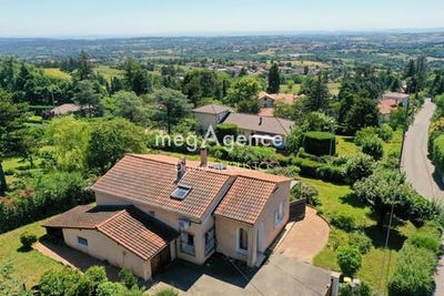 /international/fr/vaugneray-rhone-310109128469/