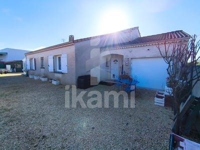 /international/fr/chatuzange-le-goubet-rhone-310105377785/