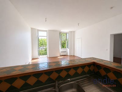 /international/fr/flassans-sur-issole-provence-alpes-cote-d-azur-310109091385/