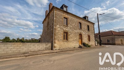/international/fr/etrechy-centre-val-de-loire-310108214013/