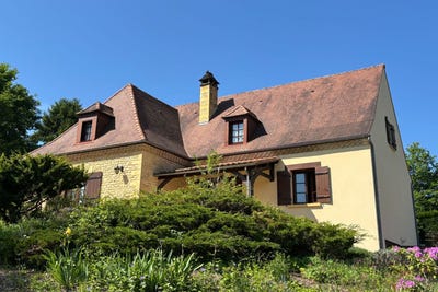 /international/fr/carsac-aillac-aquitaine-310102609344/