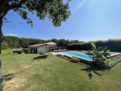 /international/fr/montbrun-bocage-midi-pyrenees-310098340550/?lang=zh-cn