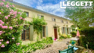 /international/fr/mirambeau-charente-310099356034/
