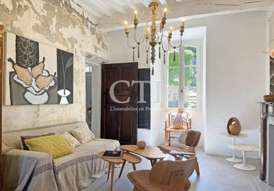 /international/fr/vaison-la-romaine-provence-alpes-cote-d-azur-310102347576/