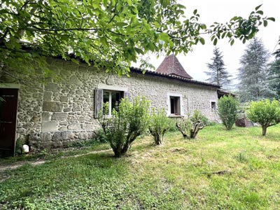 /international/fr/lauzun-aquitaine-310108088095/