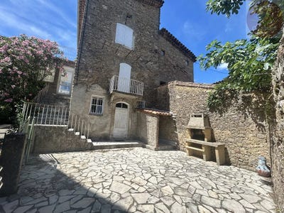 /international/fr/generargues-languedoc-roussillon-310108315325/