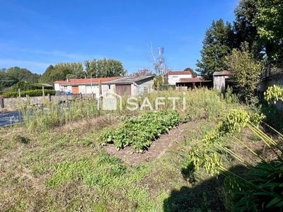/international/fr/montbert-pays-de-la-loire-310106138274/