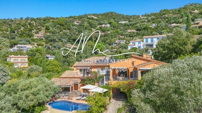 /international/fr/le-lavandou-provence-alpes-cote-d-azur-310110401604/