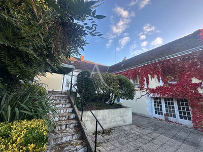 /international/fr/chenonceaux-centre-val-de-loire-310104463502/
