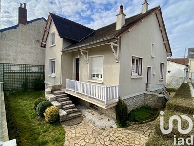 /international/fr/montoire-sur-le-loir-centre-val-de-loire-310097946299/?lang=en