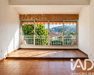 /international/fr/pegomas-provence-alpes-cote-d-azur-310108038017/