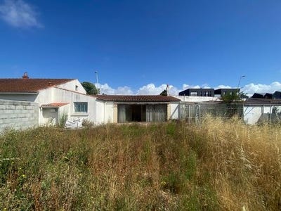 /international/fr/la-rochelle-charente-310101384507/