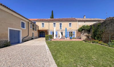 /international/fr/goudargues-languedoc-roussillon-310108648202/