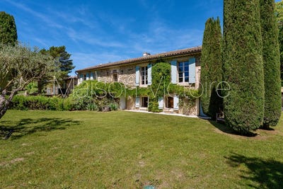 /international/fr/oppede-provence-alpes-cote-d-azur-310108648982/