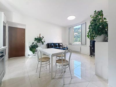 /international/fr/menton-provence-alpes-cote-d-azur-310109093028/