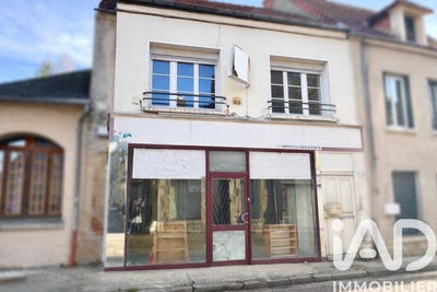 /international/fr/donzy-burgundy-310108894605/