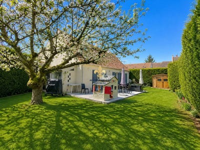 /international/fr/la-chapelle-en-serval-picardie-310108314339/