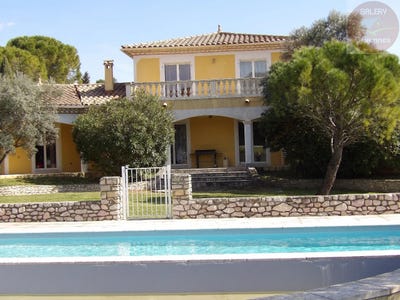 /international/fr/bagard-languedoc-roussillon-310108314597/