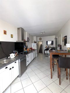 /international/fr/saint-etienne-rhone-310105748801/