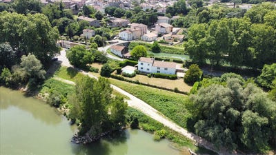 /international/fr/le-mas-d-agenais-aquitaine-310108526476/