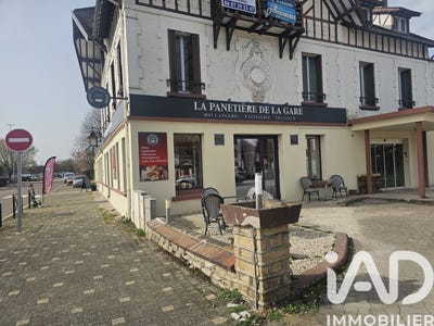 /international/fr/joigny-burgundy-310106511870/