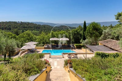 /international/fr/roussillon-provence-alpes-cote-d-azur-310100608461/