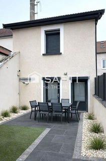 /international/fr/la-tour-du-pin-rhone-310105349165/