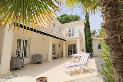 /international/fr/royan-charente-310108698099/