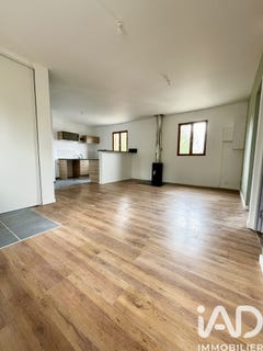 /international/fr/royeres-limousin-310105990652/
