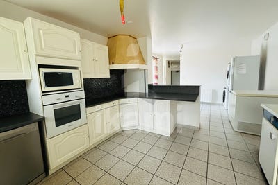 /international/fr/saint-jean-de-bournay-rhone-310101900675/