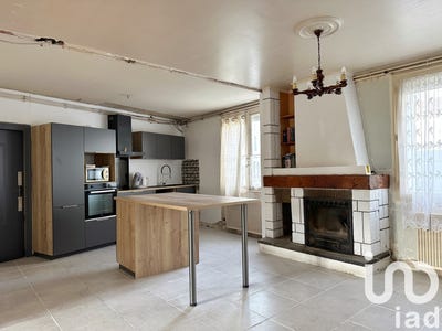 /international/fr/beaulieu-sur-sonnette-charente-310096189456/